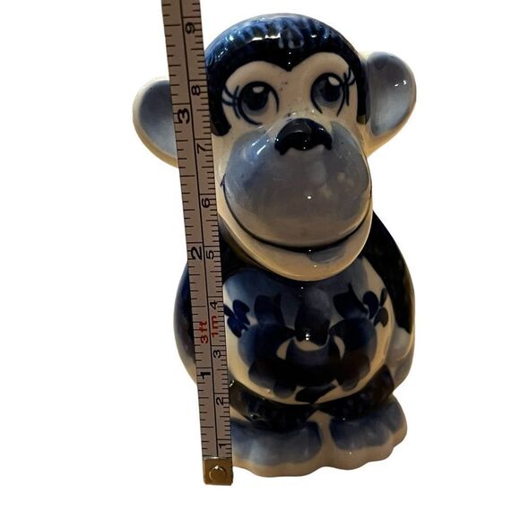Vintage Russian Gzhel Monkey Figurine Сhinese Horoscope Porcelain MONKEY #0128 - Picture 6 of 6
